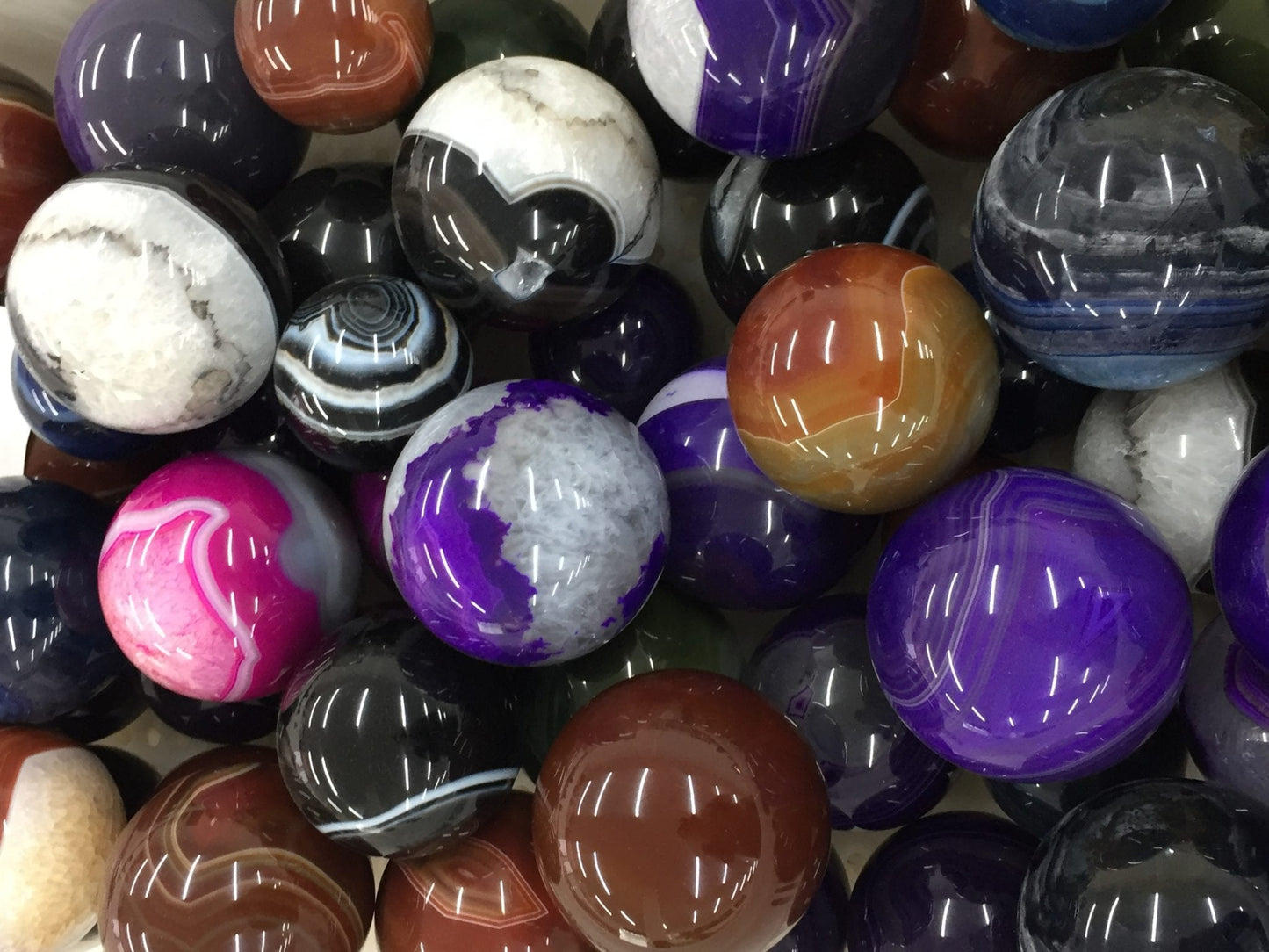 AGATE DRUZY SPHERES