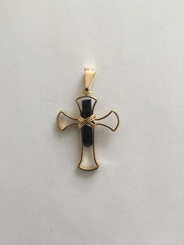 METAL CROSS PENDANT