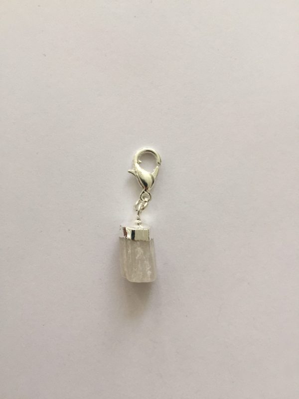 STONE POINT WITH LOBSTER CLASP