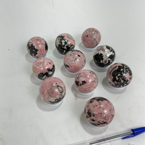 Rhodonite Spheres (7522) - 2,52 kg