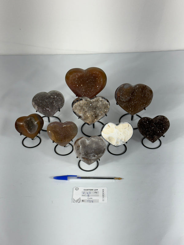 (C134) Agate Druzy Hearts on Metal Stand