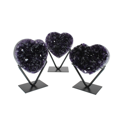 Amethyst Druzy Hearts On Stand (2,09kg)