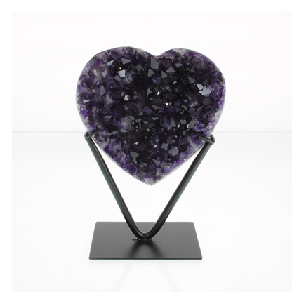 Amethyst Druzy Hearts On Stand (2,09kg)