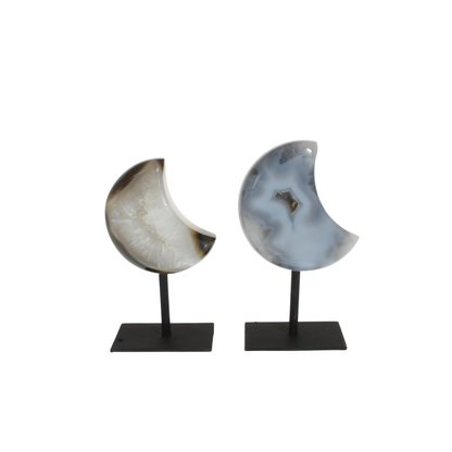 Agate Druzy Moons On Stand (1,47kg)