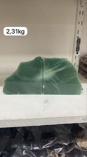 Green Quartz Bookend - 2.31kg - USD 34.4