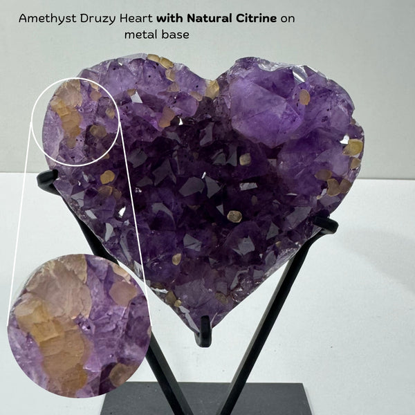 Amethyst Druzy Hearts On Metal Base  - 5,34 kg - SOL013