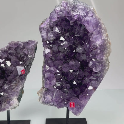Amethyst Druzy On Stand - Super Extra  (3.7kg)