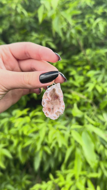 Agate Geode Pendant (plated)